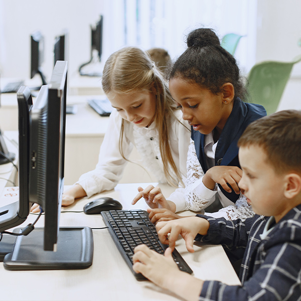 Using Digital Tools: Smart learning through technology.